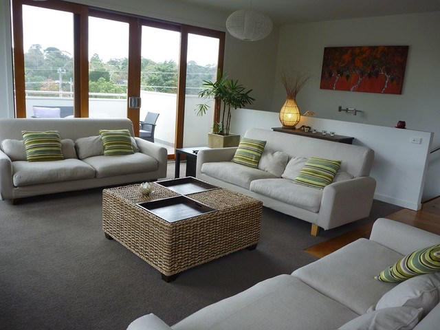 Nikkala Sofas in Lino Brushed