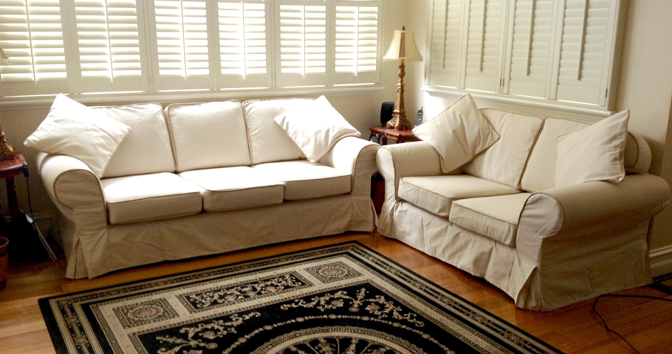 Marys-Custom-made-Sofa-Covers-Contrast-Piping