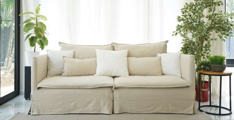 Top 10 slipcovered sofa brands – A practical review