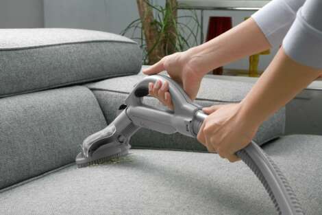 Image Credit: https://www.tlhindia.in/blog/cleaning-solutions-for-sofa-couch/