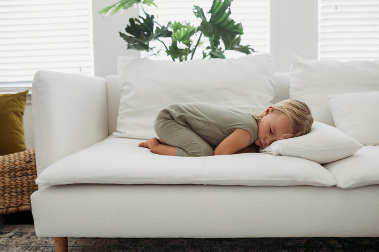 Comment maintenir un Canapé Blanc Propre