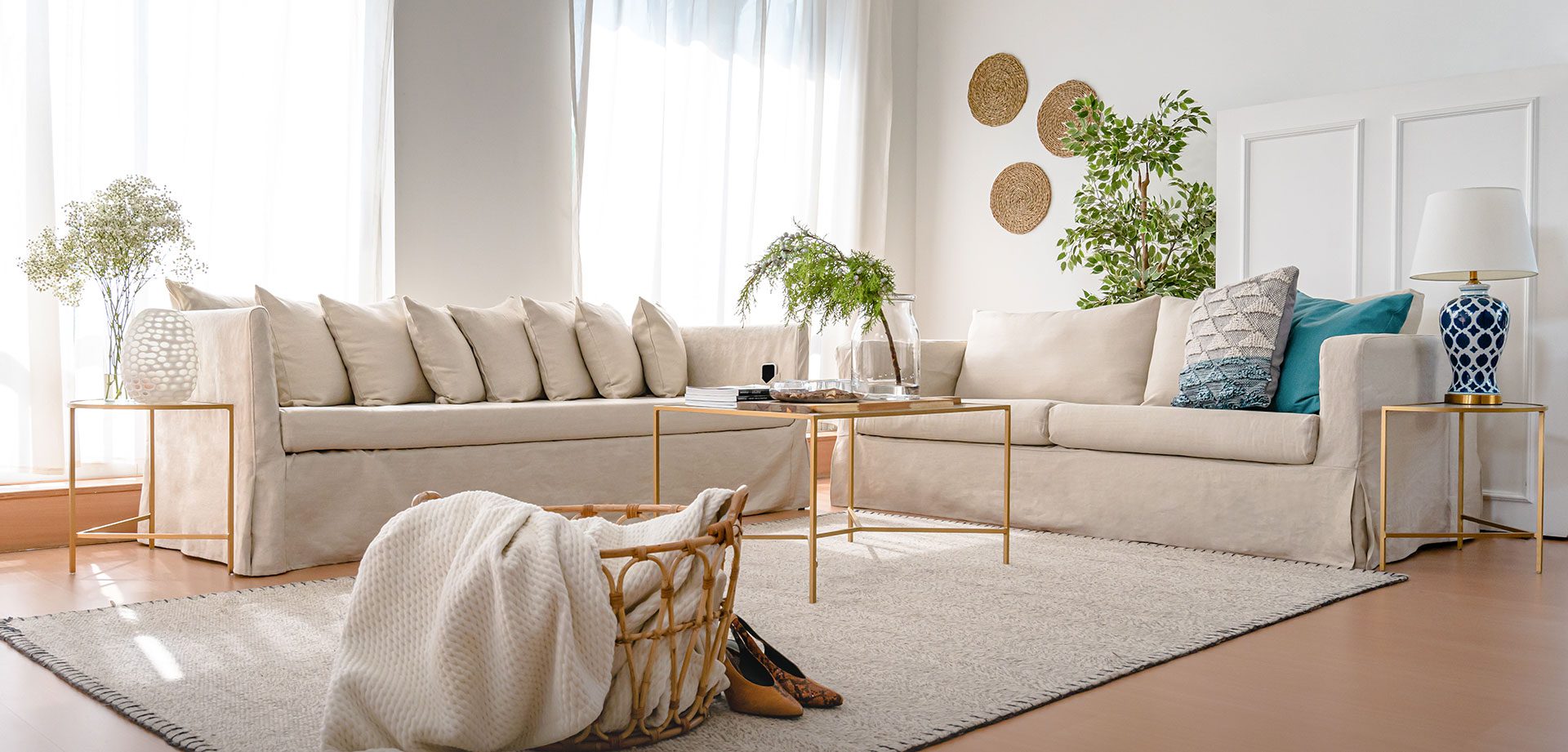 20 2020 Living Room Decorations For A Fresh Start - Comfort Works Blog