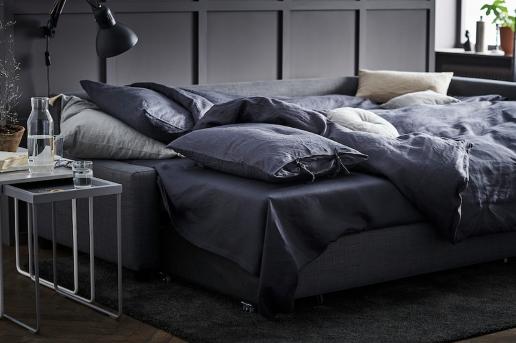 IKEAのソファベッドとして定番となったフリーヘーテンはデザインや価格など全てのバランスが良く、おすすめのソファベッドです。