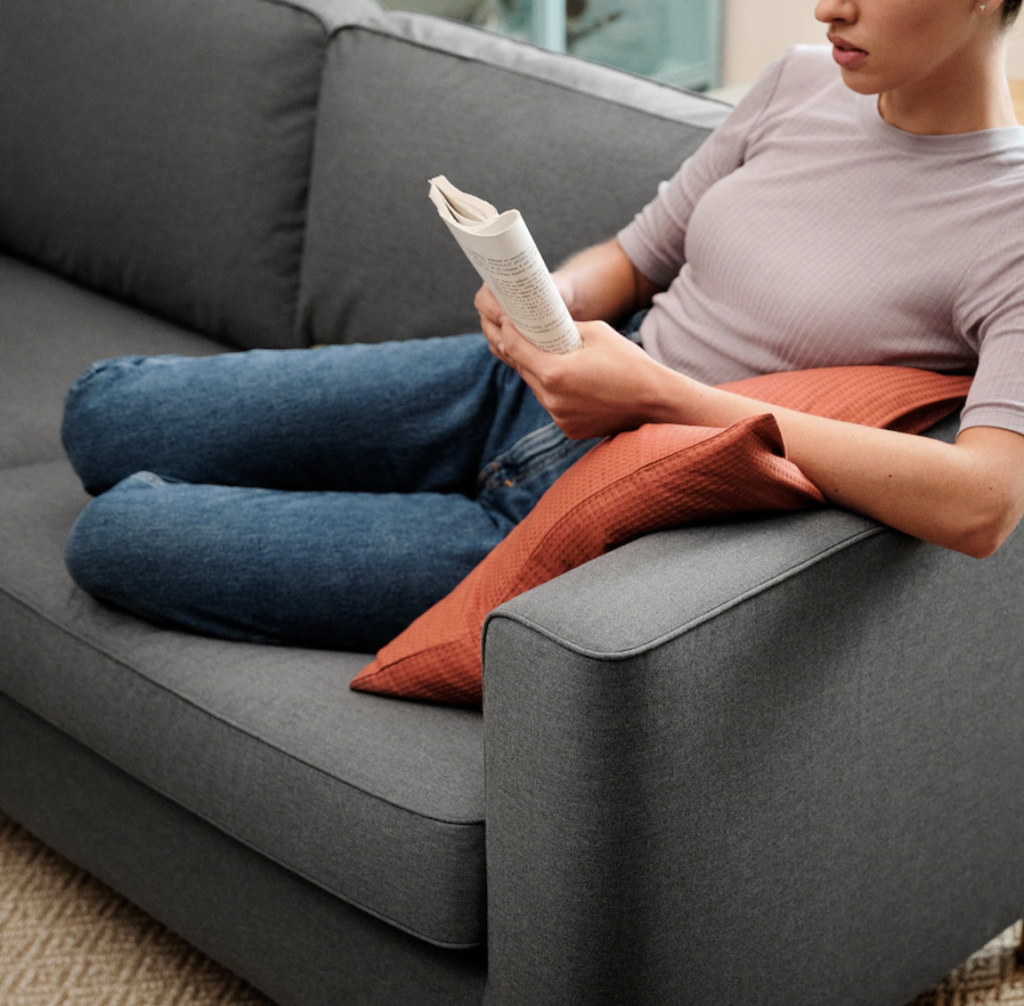 低価格でも使い心地抜群！口コミで人気のIKEAペルプソファの魅力に迫る 