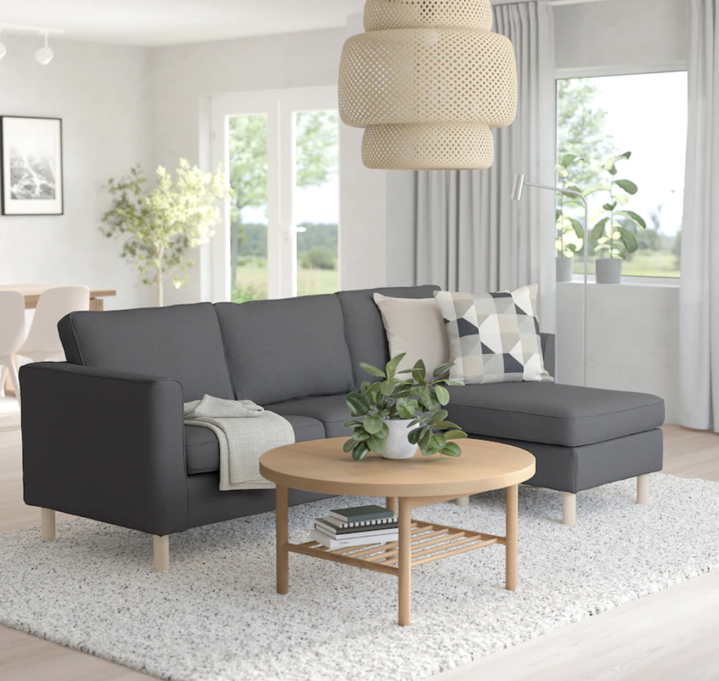 低価格でも使い心地抜群！口コミで人気のIKEAペルプソファの魅力に迫る 