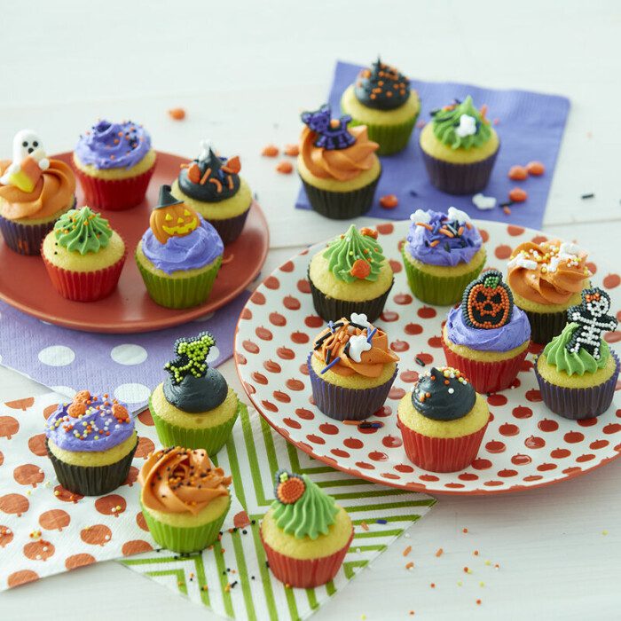 Mini-Cupcakes mit Zuckerguss für Halloween