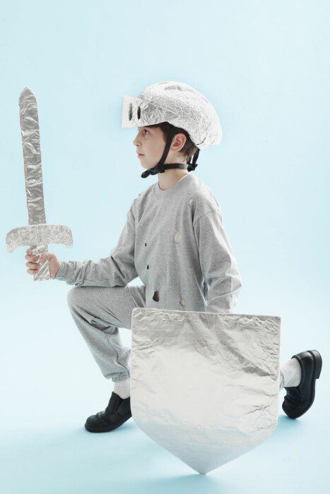 Knight in shining armour kids' Halloween costume idea