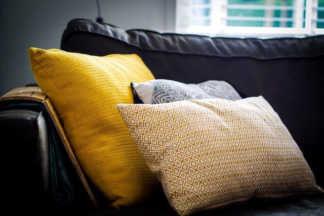 colourful-pillows-on-sofa