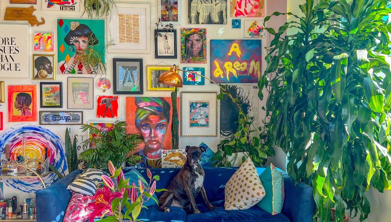 wall-art-maximalist-dopamine-decor