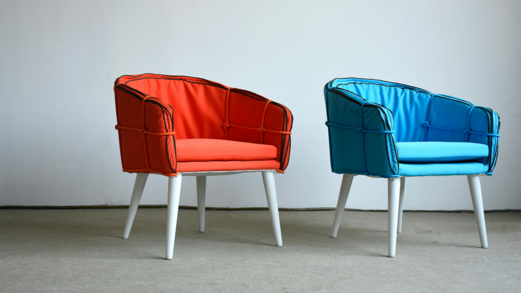 accent chairs